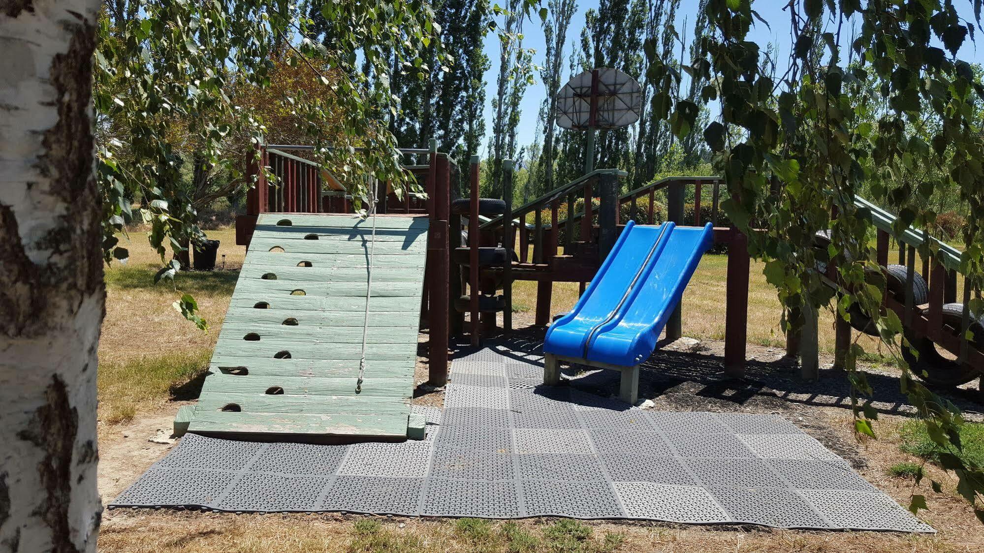 Waiau Motor Camp & Cabins Экстерьер фото