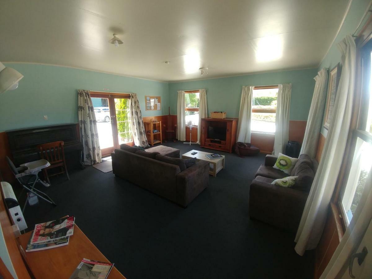 Waiau Motor Camp & Cabins Экстерьер фото
