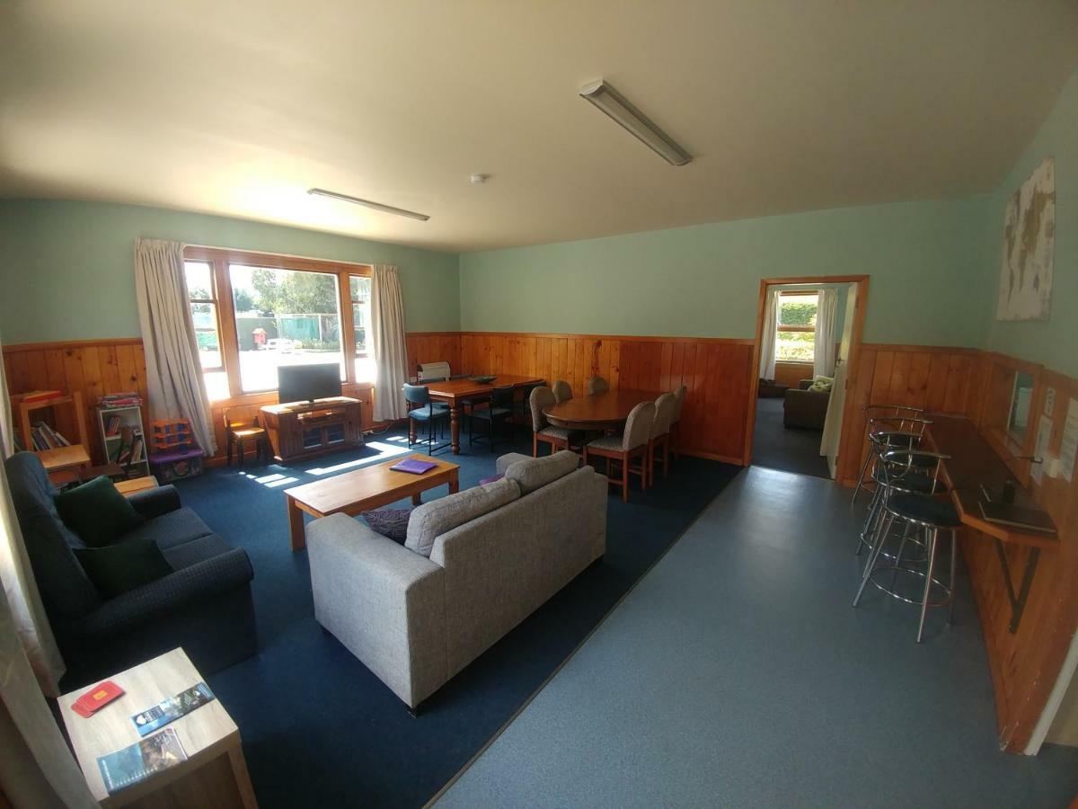 Waiau Motor Camp & Cabins Экстерьер фото