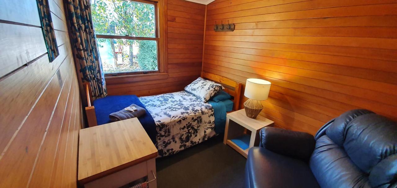 Waiau Motor Camp & Cabins Экстерьер фото